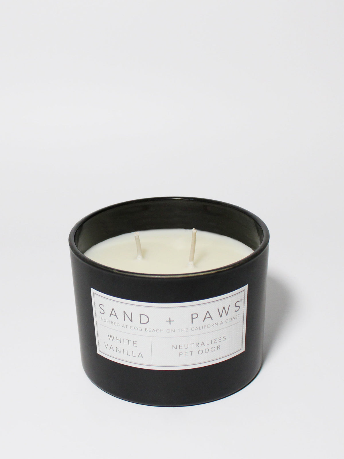Sand + Paws White Vanilla 12 oz scented candle Premium
