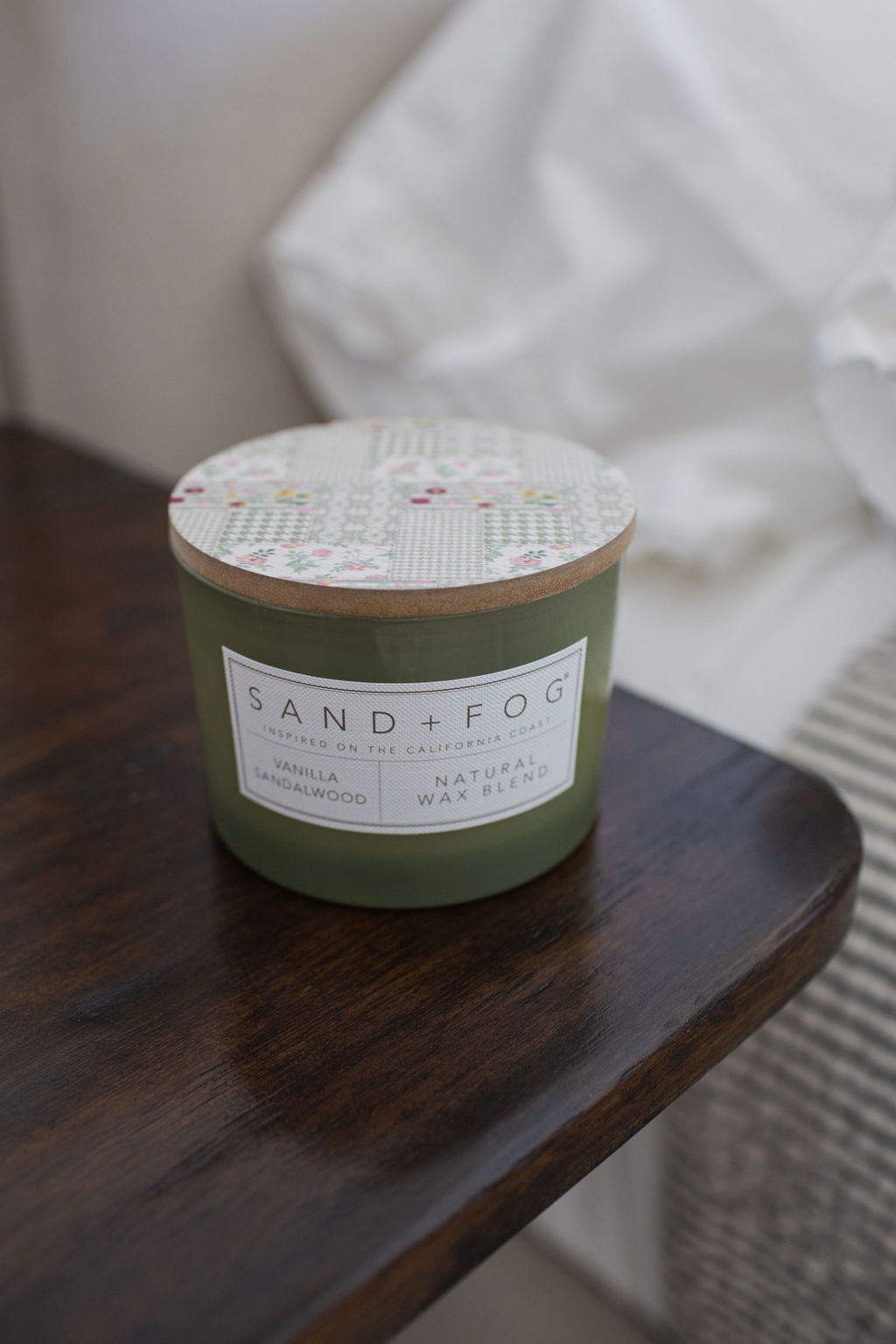 Vanilla Sandalwood 12 oz scented candle Premium