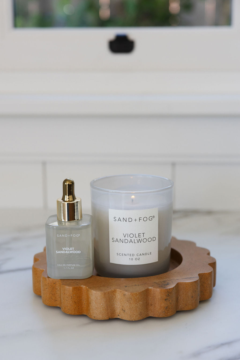 Violet Sandalwood 10 oz scented candle Premium