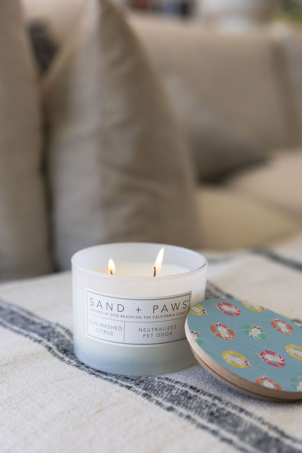 Sand + Paws Sun Washed Citrus 12 oz scented candle Premium